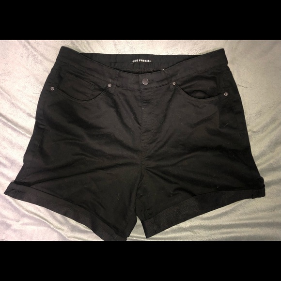 Joe Fresh Shorts - Picture 1 of 3